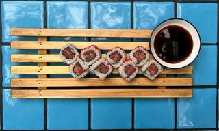 Uramaki Spicy Tuna 8 pcs