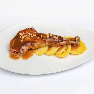 Paletilla De Cabrito A La Murciana