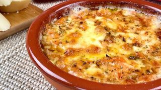 Queso Provolone Gratinado Con Pan Pizza