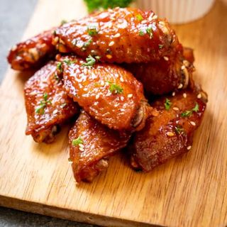 Menú De Alitas Y Nuggets