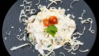 Polo di funghi pasta