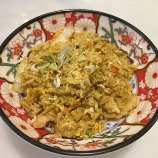 177.Arroz Frito Con Pollo Y Salsa Curry