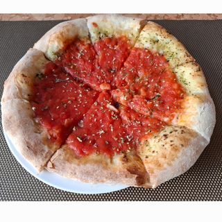 Focaccia De Ajo Y Tomate