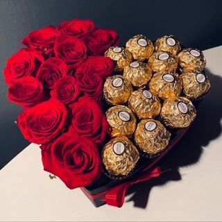 Coeur de roses avec chocolat (moyen)