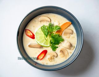 Tom Kha