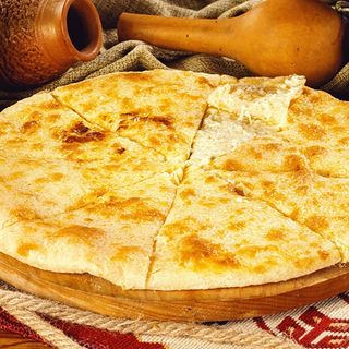 Imeretian khachapuri