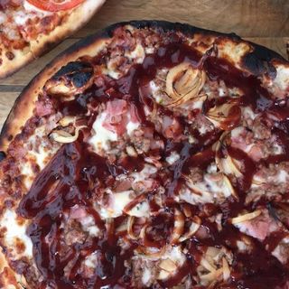 Pizza Barbacoa (Mediana)