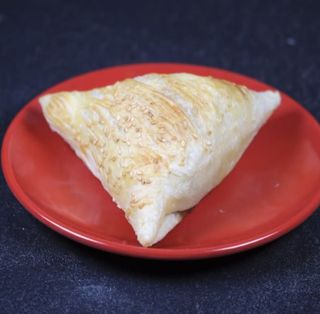 Самса слоеная