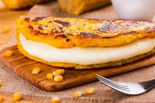 Cachapa con queso de mano (1 ud.)