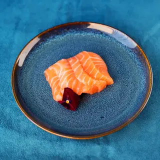Sashimi di Salmone - 4 pezzi