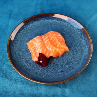 Sashimi di salmone - 4 pezzi