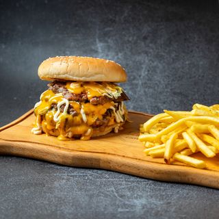 SOS SMASH Triple Burger