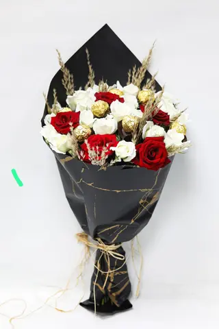 Red Chocolat White