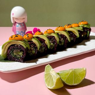 Green Dragon Roll  -8 Pzs-