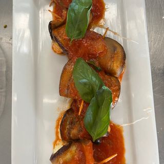 Involtini de berenjena y provola 