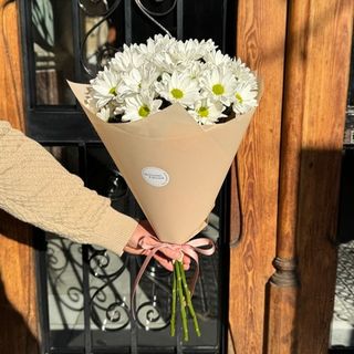 The White and Pure - El Clásico que No Falla