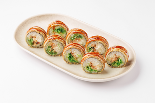 TEMPURA CHUKA/SOMON ROLL*