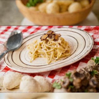 Spaghetti Cacio e Pepe con Trufa
