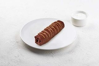 Млинець з вишнею в кокосі