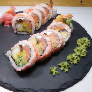 California Ebi Tempura De Luxe (10szt.)