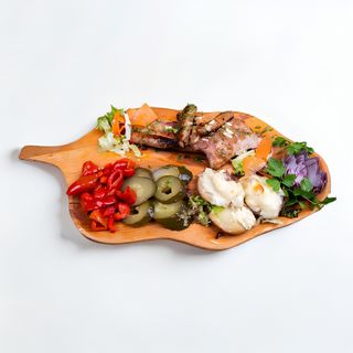 Platou tradiţional bucovinean (4 persoane)