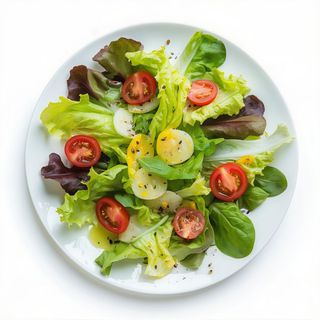 Ensalada con patatas fritas