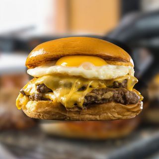 Humpty Dumpty Smash Burger