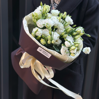 11 гілок еустоми Rosi White 