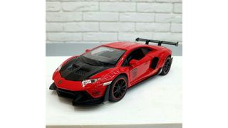Lamborghini Aventador металл звук/свет