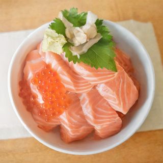 Chirashi sake
