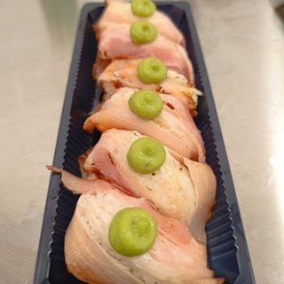 Niguiris de chicharrones