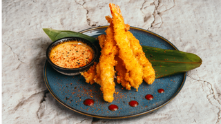 Krewetki w Panko + sos chilli-mayo 6 szt