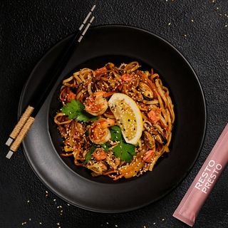 Удон з морепродуктами