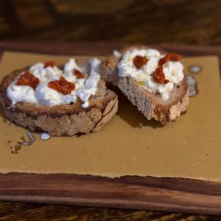 Ricotta di bufala e nduja