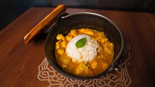 CURRY AMARILLO POLLO