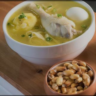 CALDO DE GALLINA