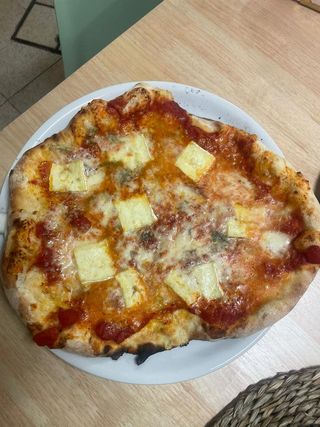 Pizza 4 Quesos (33 Cm.)