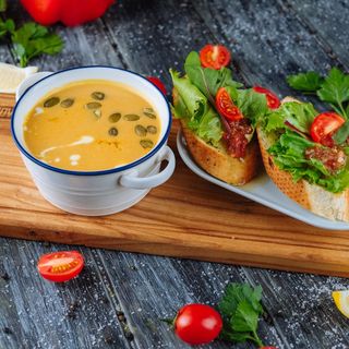 Тыквенный суп с креветками