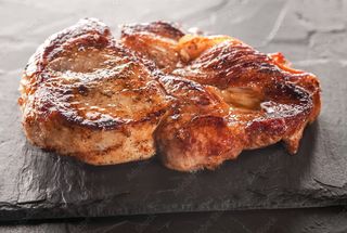 Свинска вратна пържола (250г)