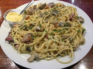 Esparguete à Carbonara