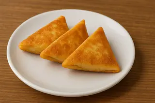 Бендерики з м'ясом (220г)