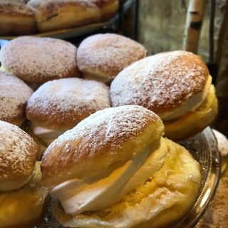 Mini Bombas Con Nata