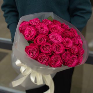 27 малинових троянд Шангрі-ла 