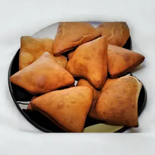 Mahamri 3pcs