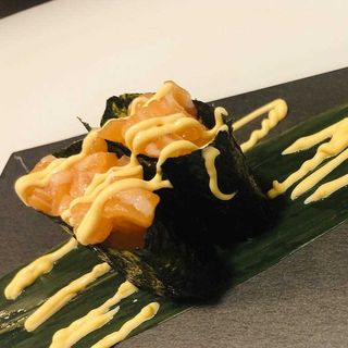 105.Gunkan sake - 2 pezzi