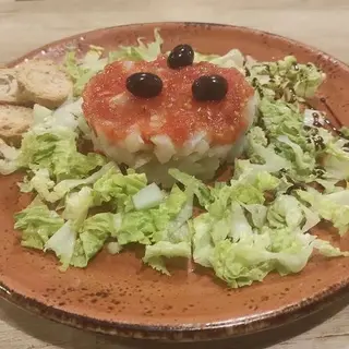 "Esqueixada"De Bacalao