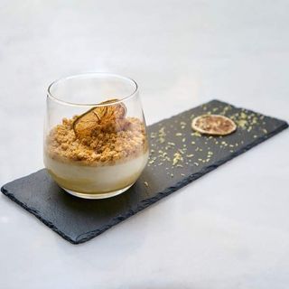 Cheesecake Descontruido de Limão Yuzu