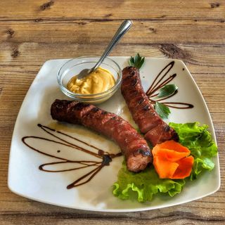 Cârnați tradiționali semiafumați porc-vită 