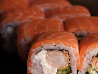 Філадельфія з креветкою (300г)