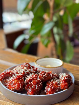 ქათმის ფრთები ბუფალო